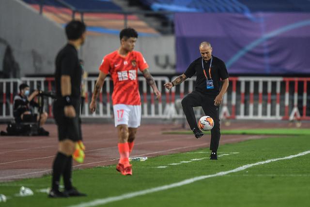 湖南省首轮足球联赛精彩开战
